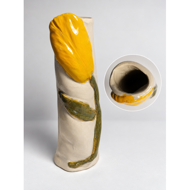 Gul tulipan vase