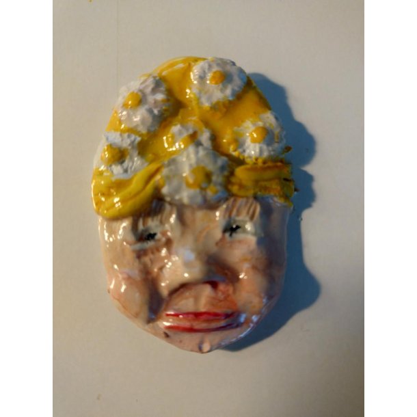 Magnet damen med blomster i badeh�tten 